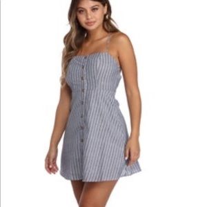 NWT Open Back Windsor Dress